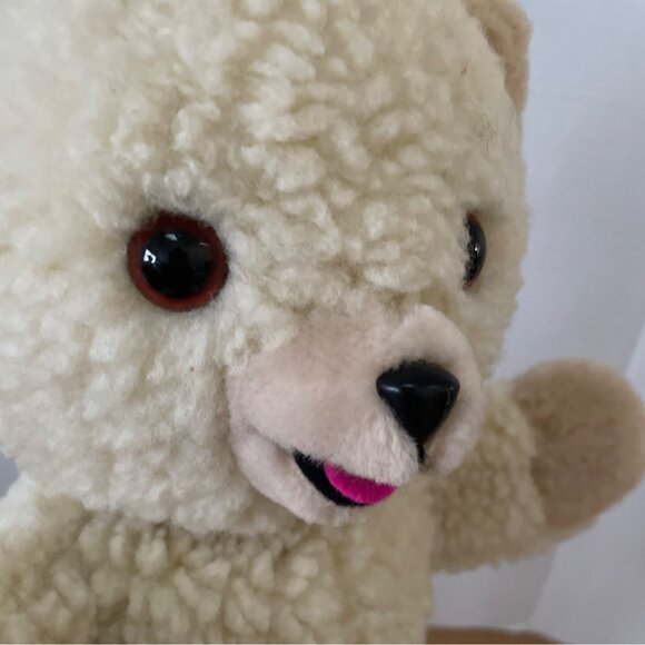 Vintage Russ Berrie Snuggle Teddy Bear Hand Puppet Plush 1986 13 in. New w Tags - Picture 4 of 9